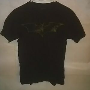 Batman begins logo tee